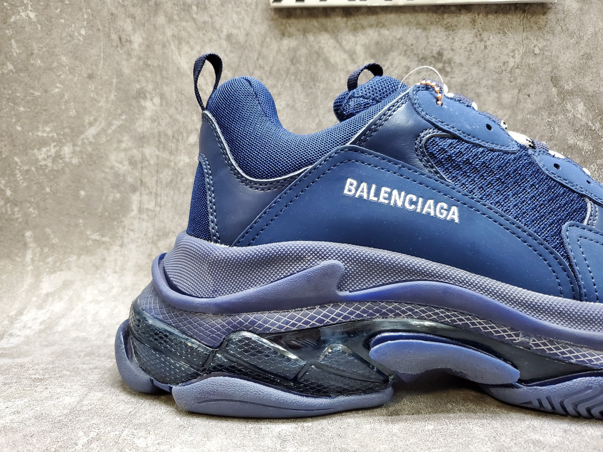 Balenciga Triple S Clear Sole Navy