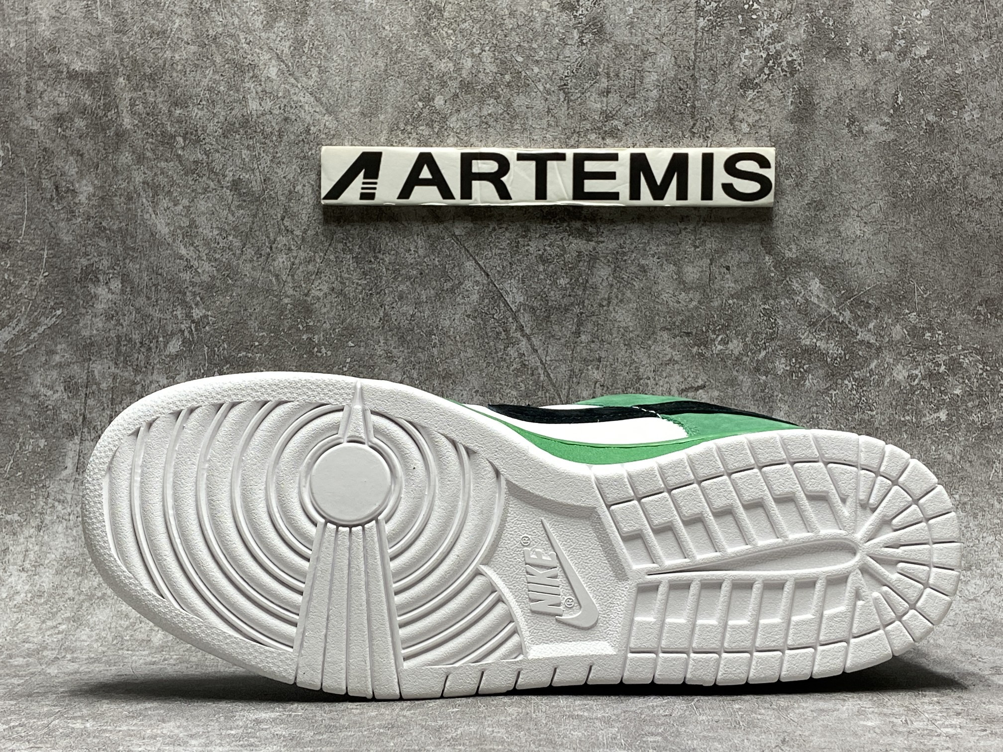 Nike Dunk SB Low Heineken