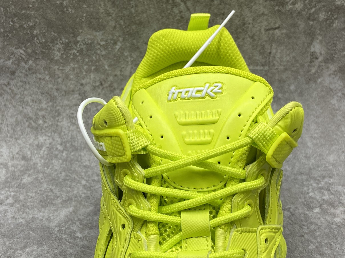 Balenciga Track 5.0 Fluorescent Green
