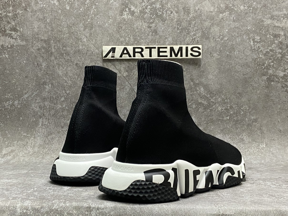 Balenciga Speed Graffiti Trainers White Black Logo