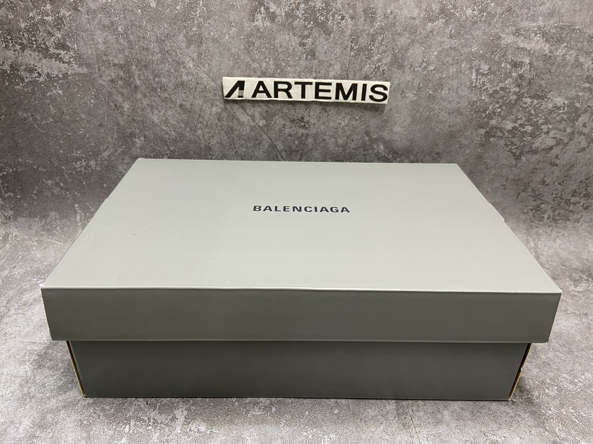 Balenciga Speed Graffiti Trainers Black