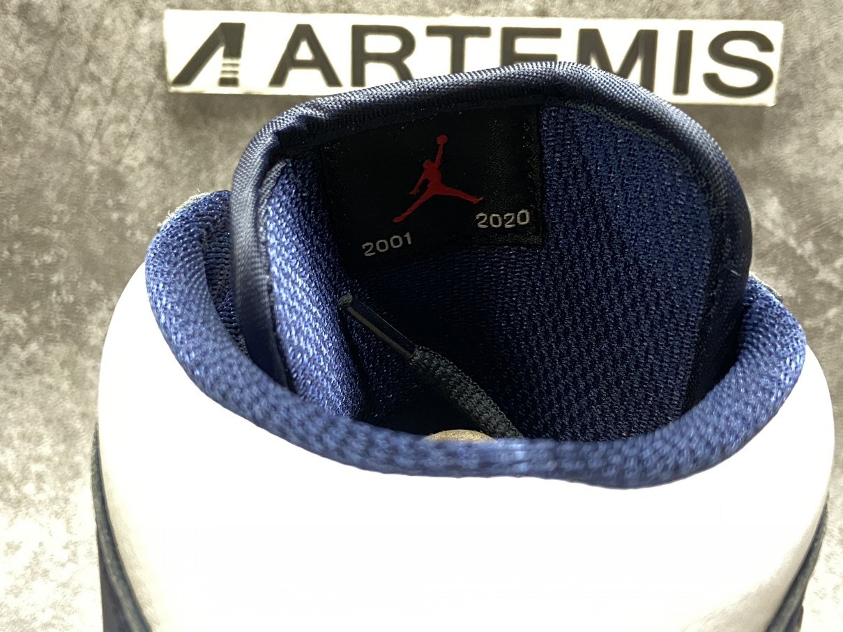 Air Jordan 1 Retro High Midnight Navy