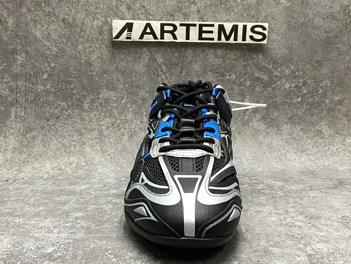 Balenciga Drive Sneaker 