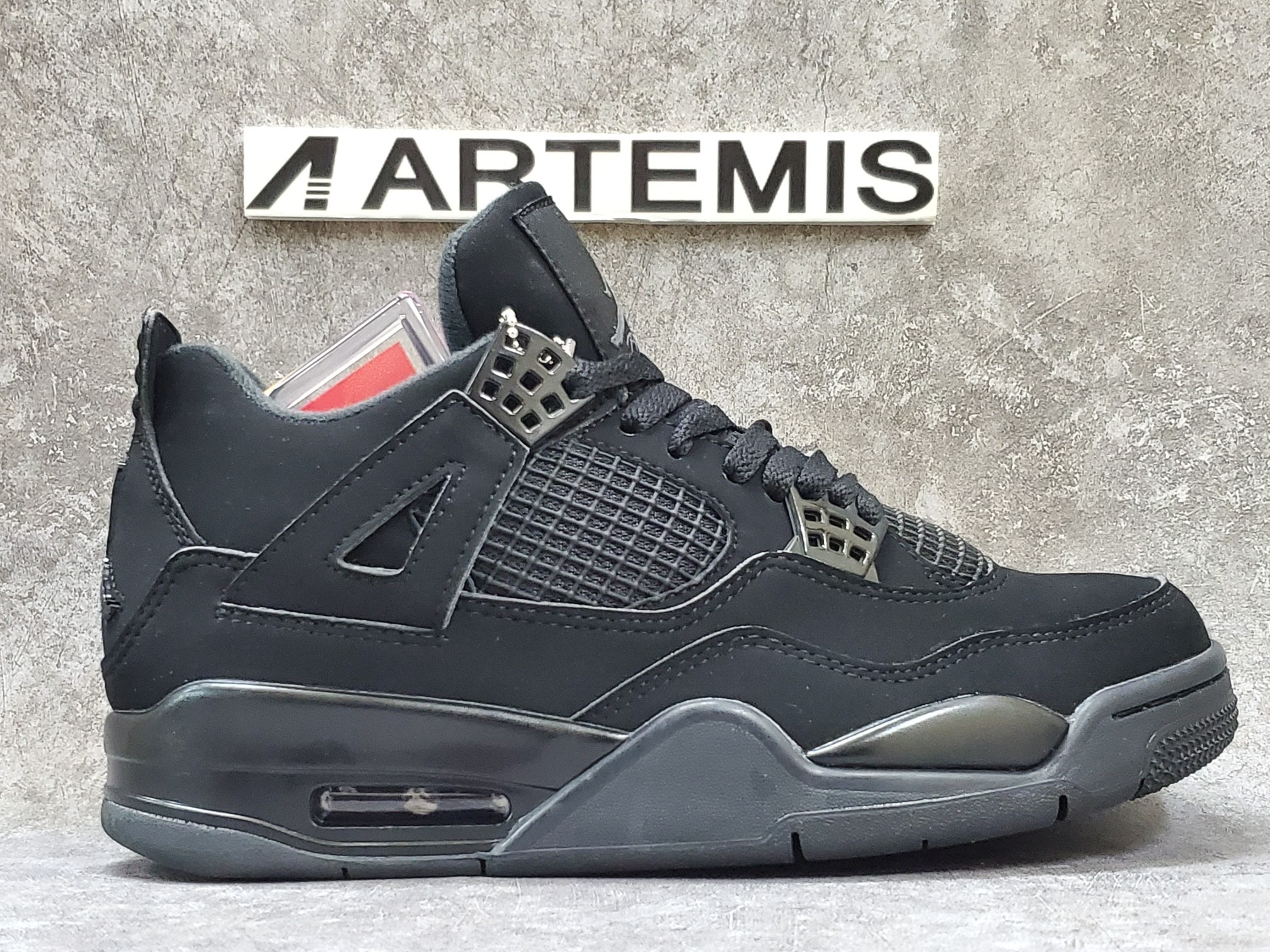 Air Jordan 4 Retro Black Cat (2020)