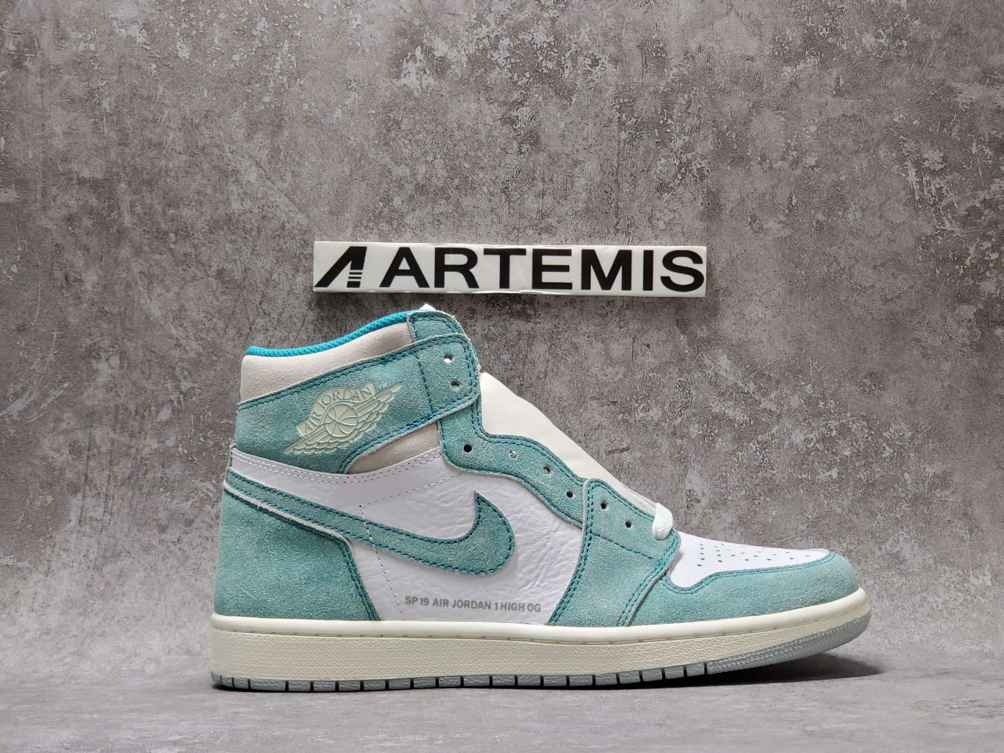 Air Jordan 1 Retro High  