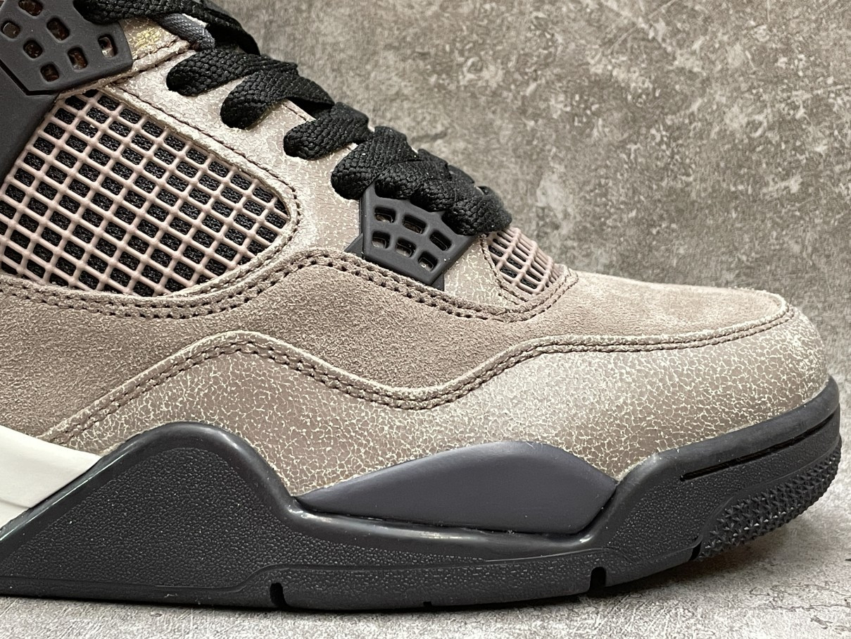 Air Jordan 4 Retro Taupe Haze