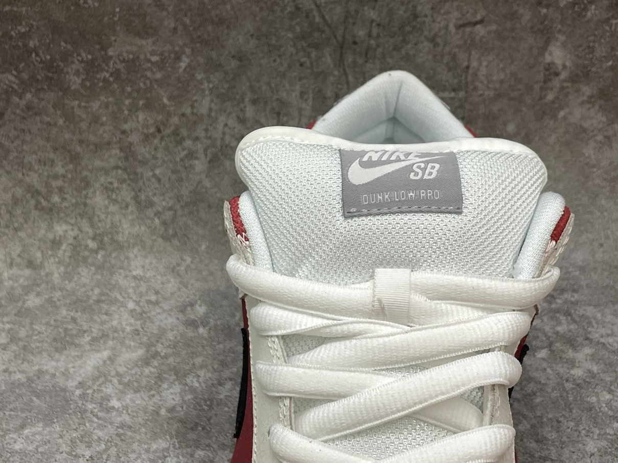 Nike Dunk SB Low Roller Derby