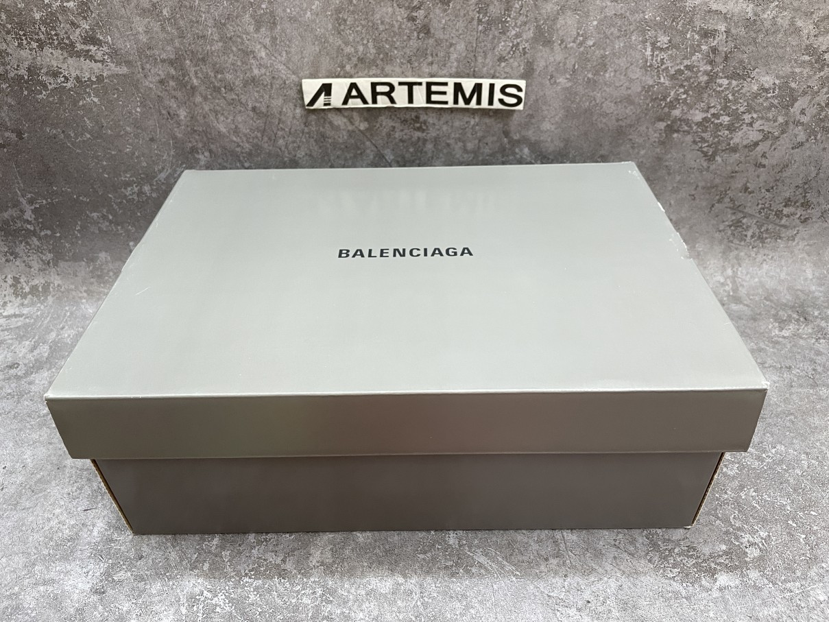 Balenciga Track Clear Sole Red