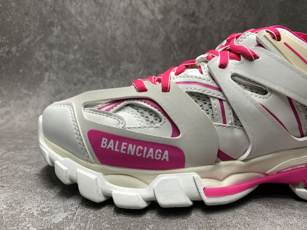 Balenciga Wmns Track Sneaker White Fluo Pink