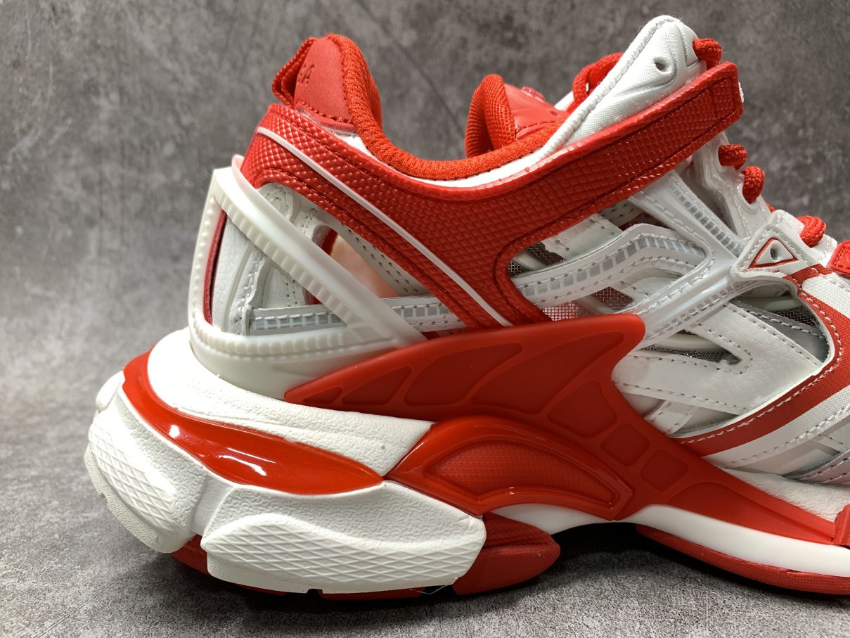 Balenciga Track 2.0 White Red