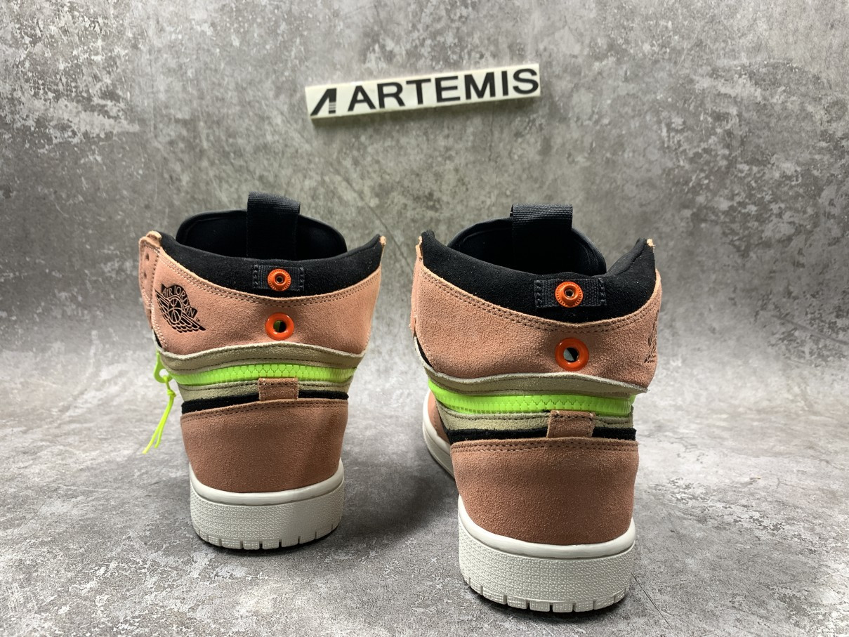 Air Jordan 1 High Switch Peach