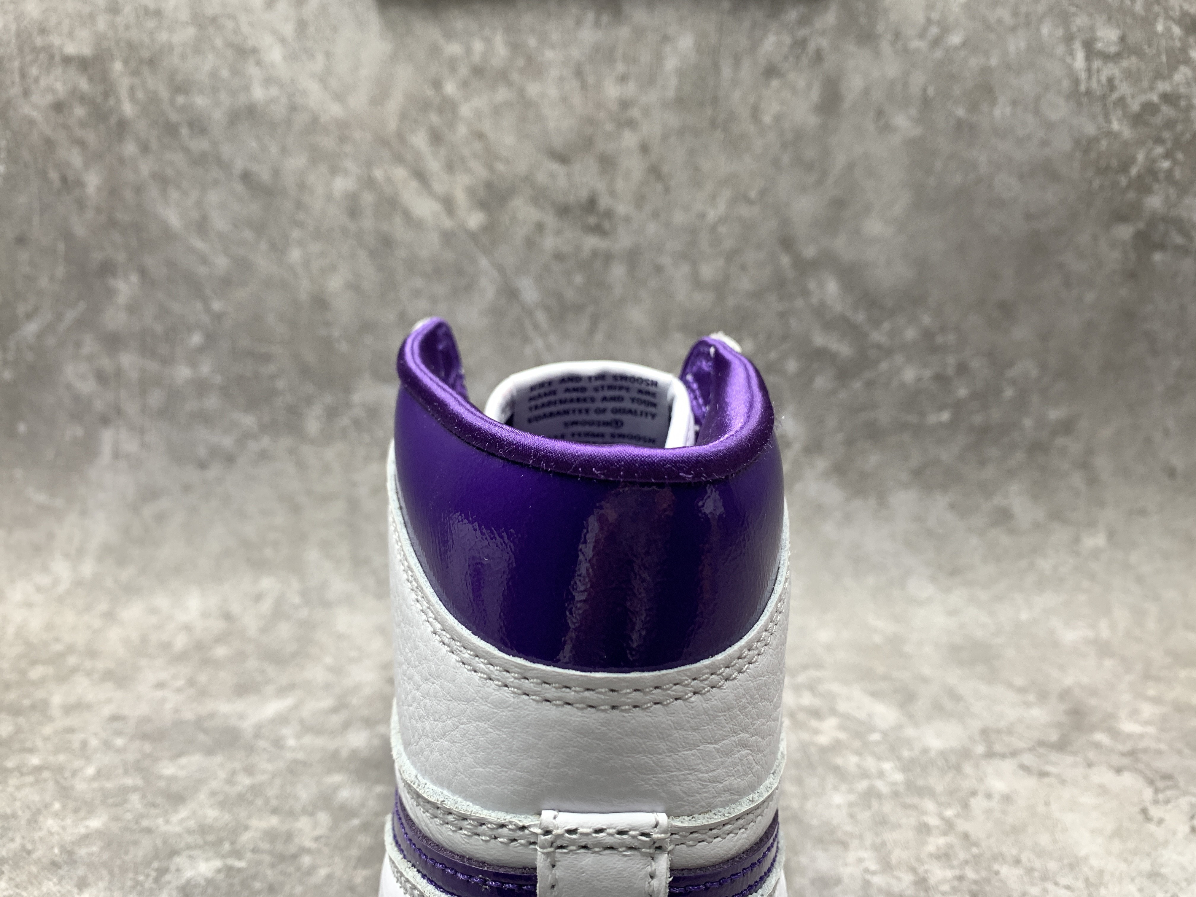 Air Jordan 1 Retro High White/Court Purple