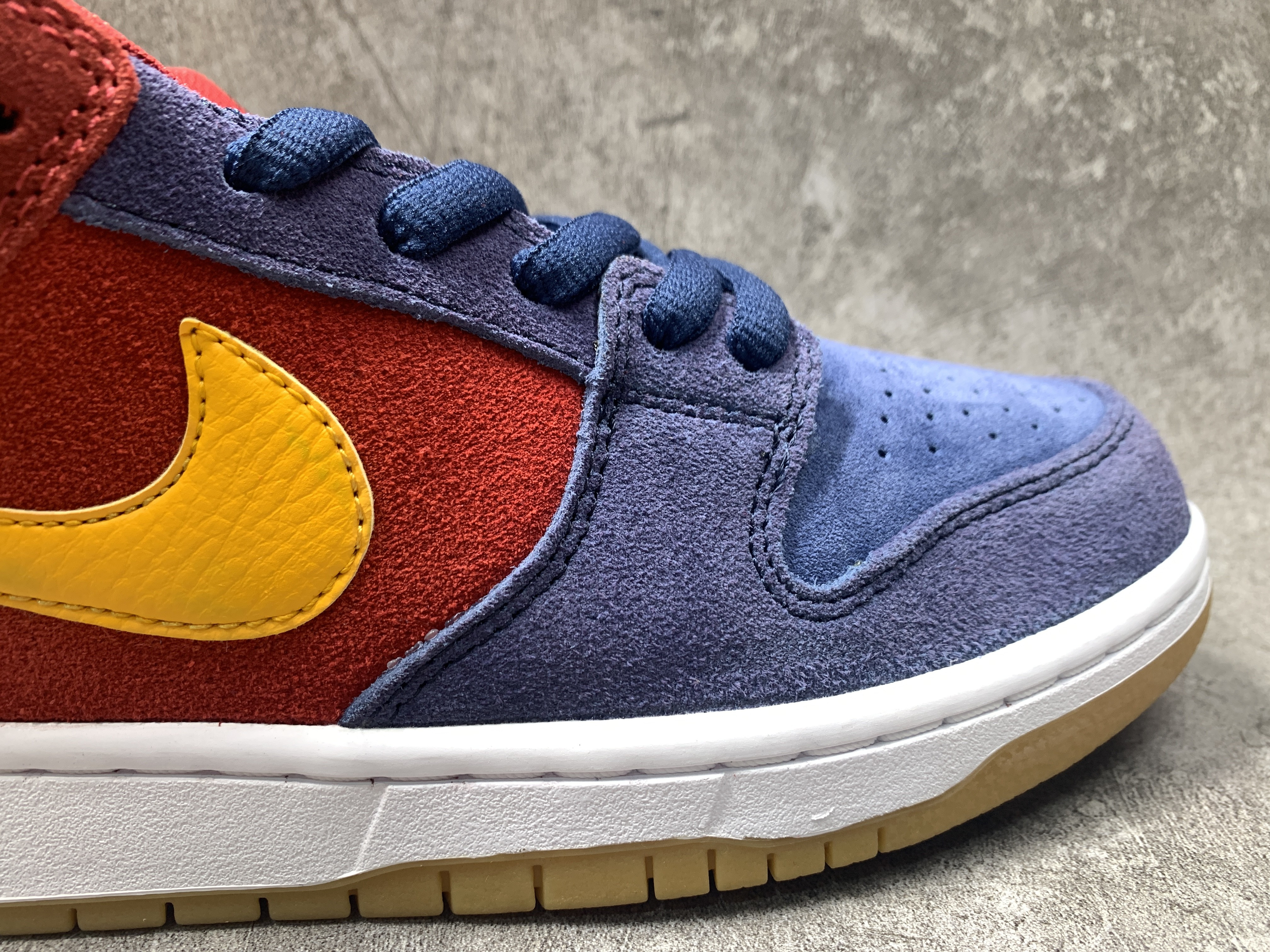 Nike SB Dunk Low Barcelona