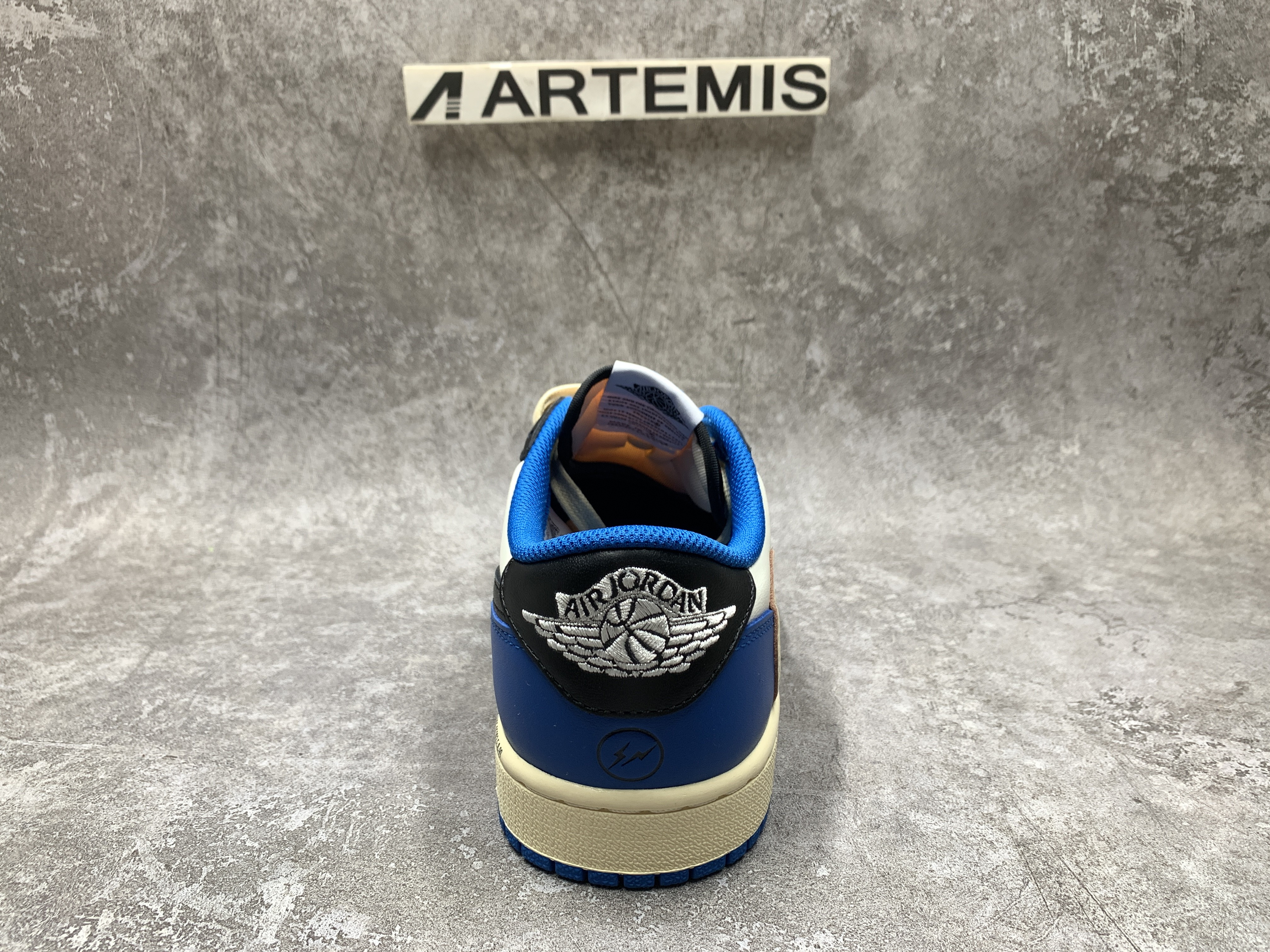 Air Jordan 1 Low Fragment Design x Travis Scott