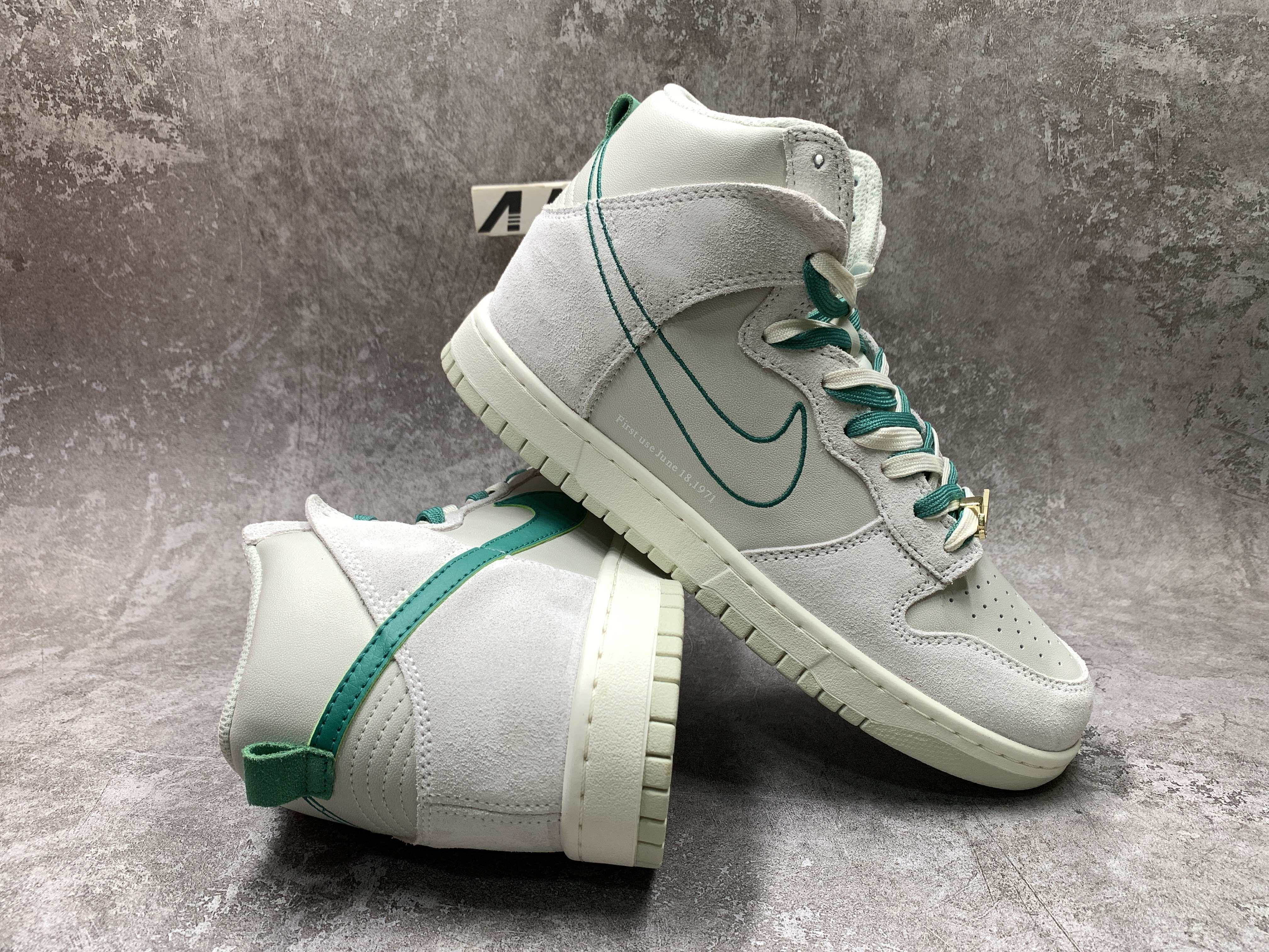 Nike Dunk High First Use Sail