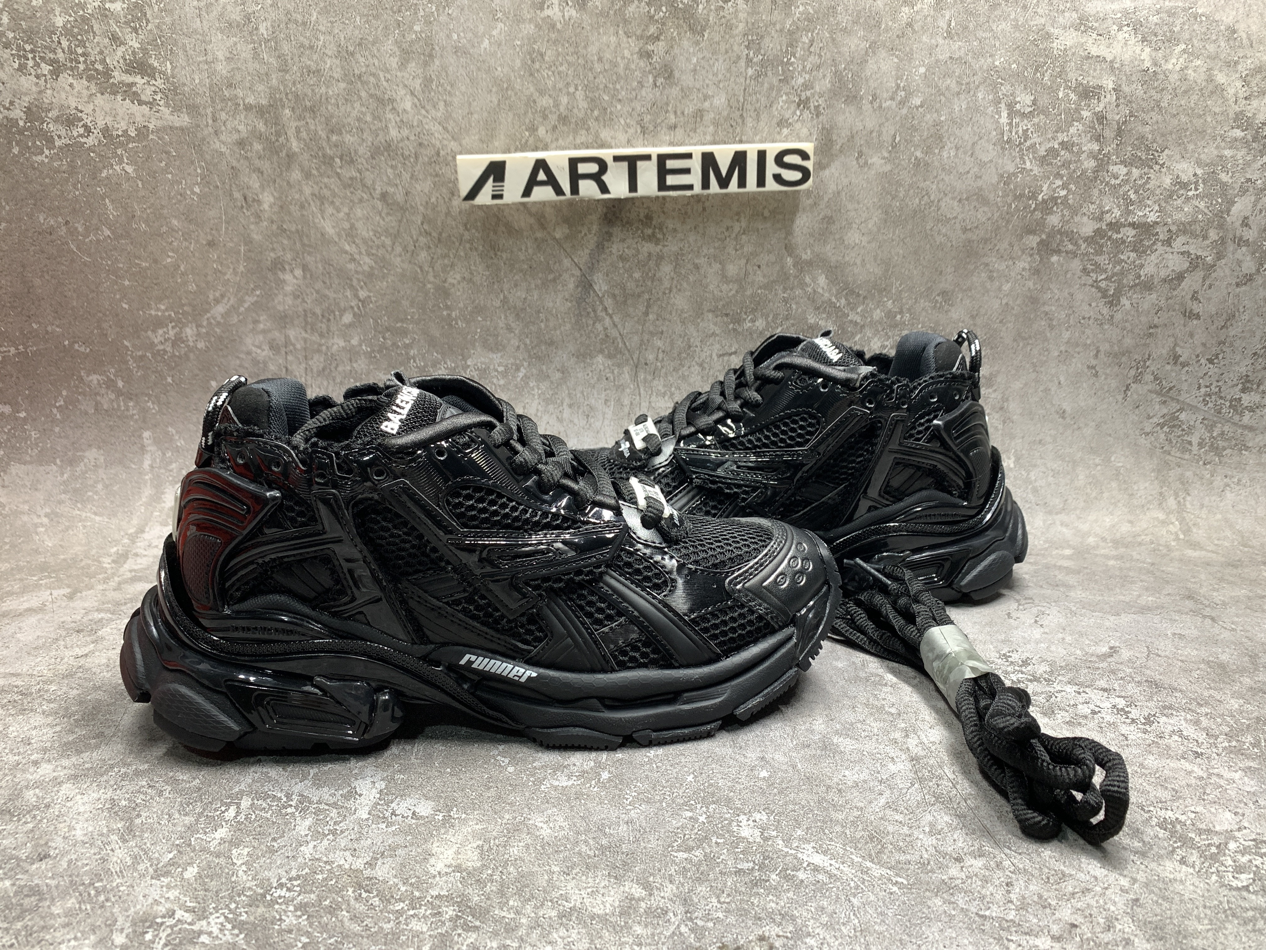 Balenciga Runner Black