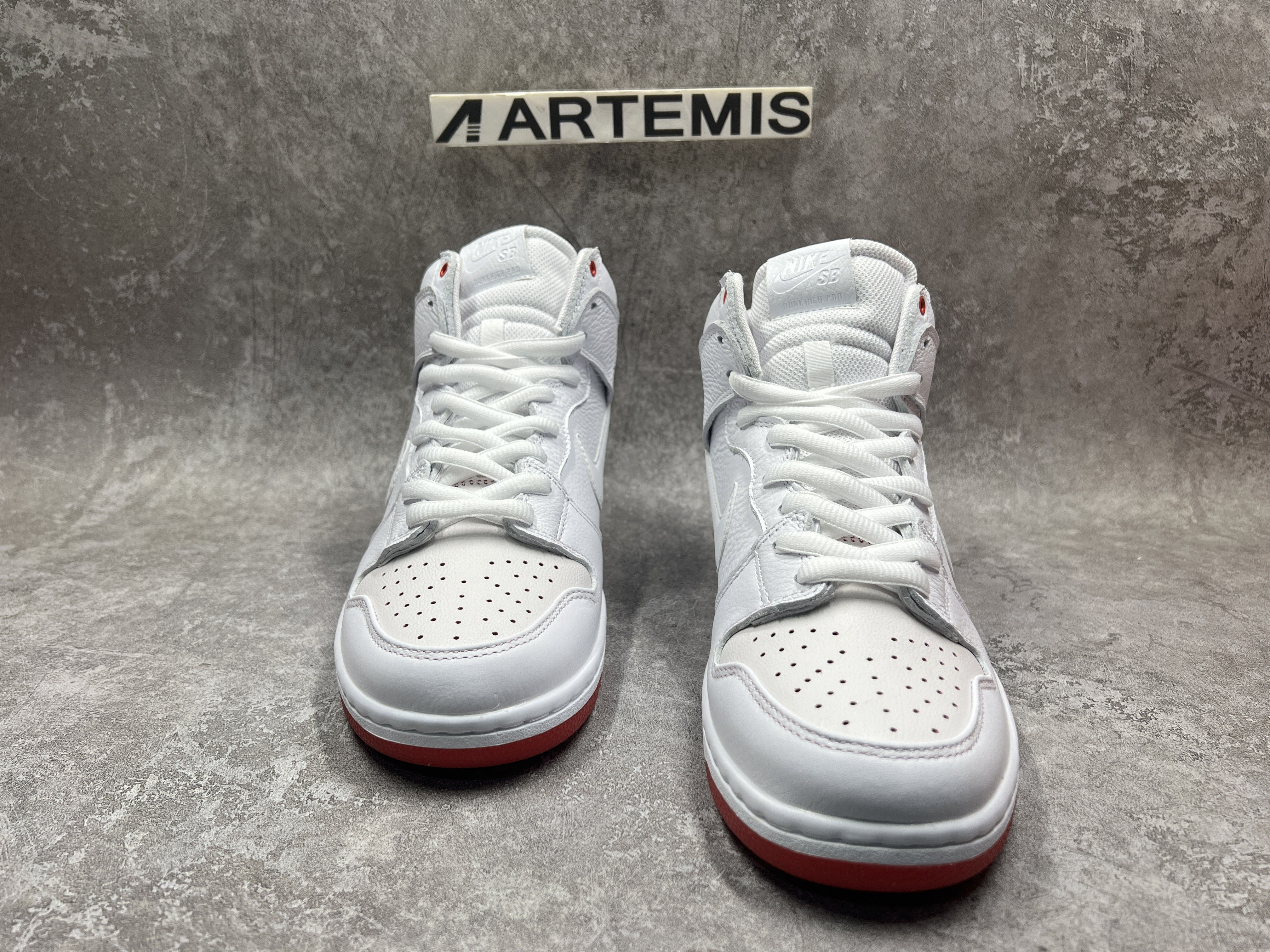 Nike SB Dunk High Kevin Bradley