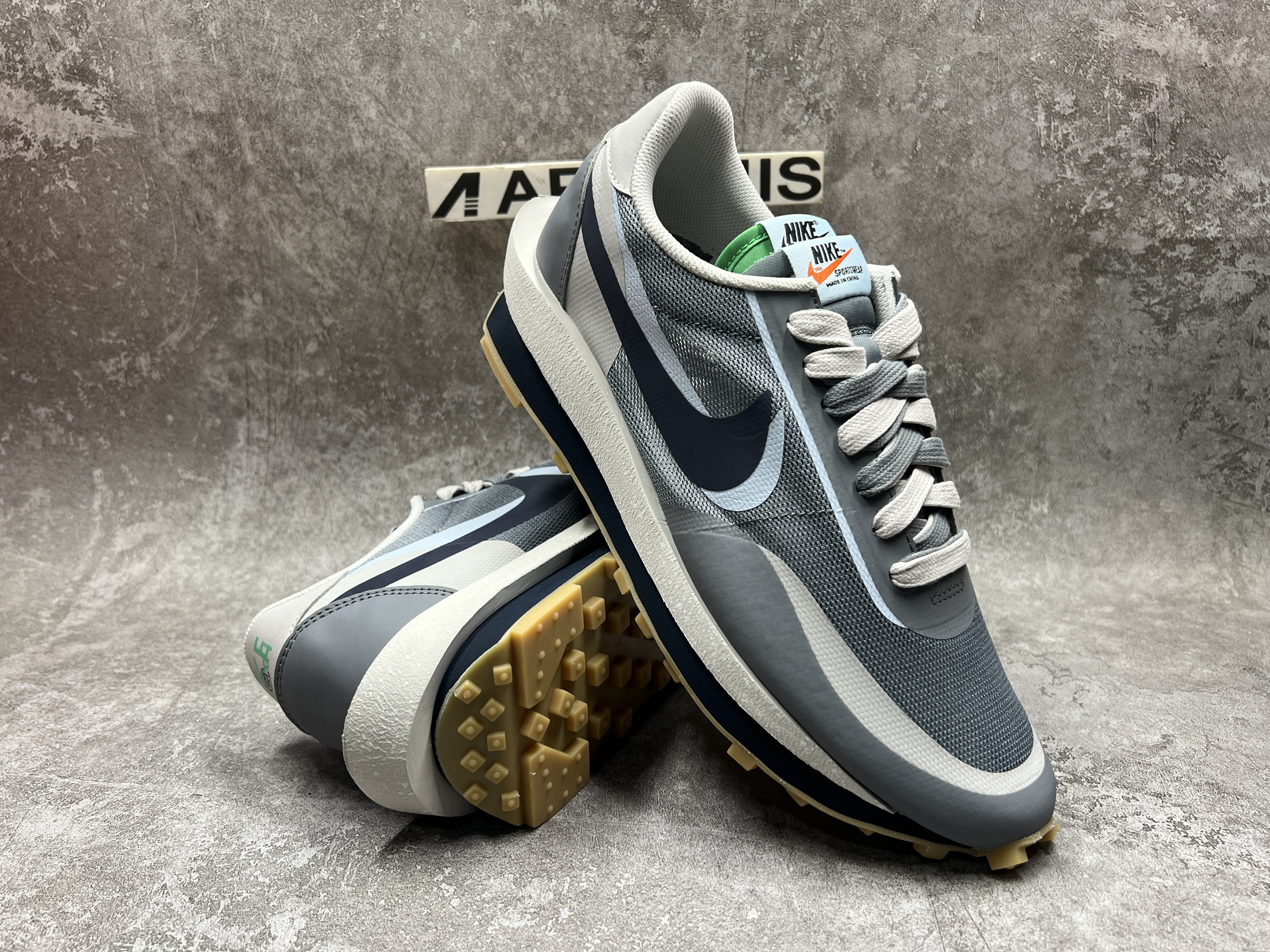 Nike LD Waffle Sacai CLOT Kiss of Death 2 Cool Grey