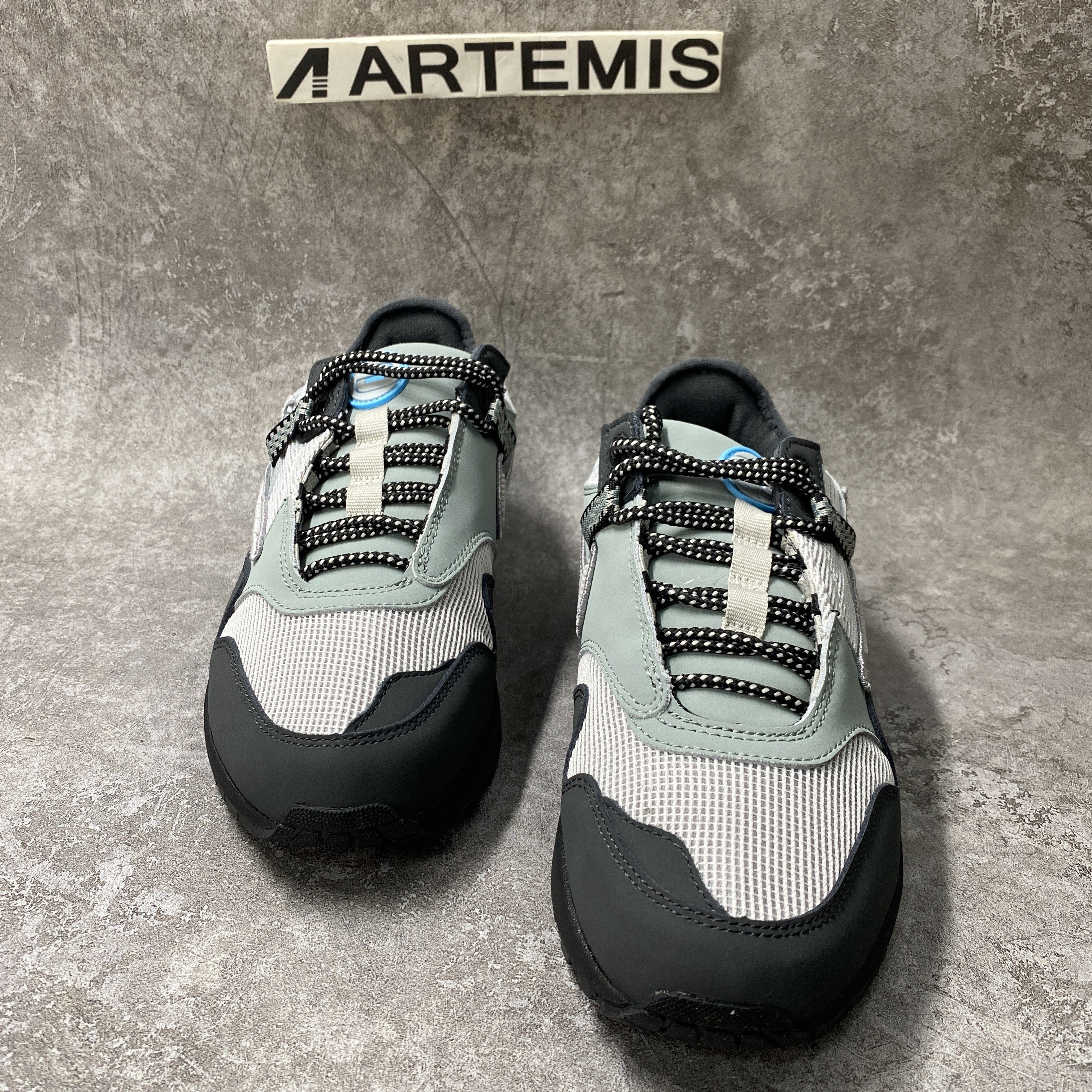 Nike Air Max 1 X Travis Scott Cave Stone