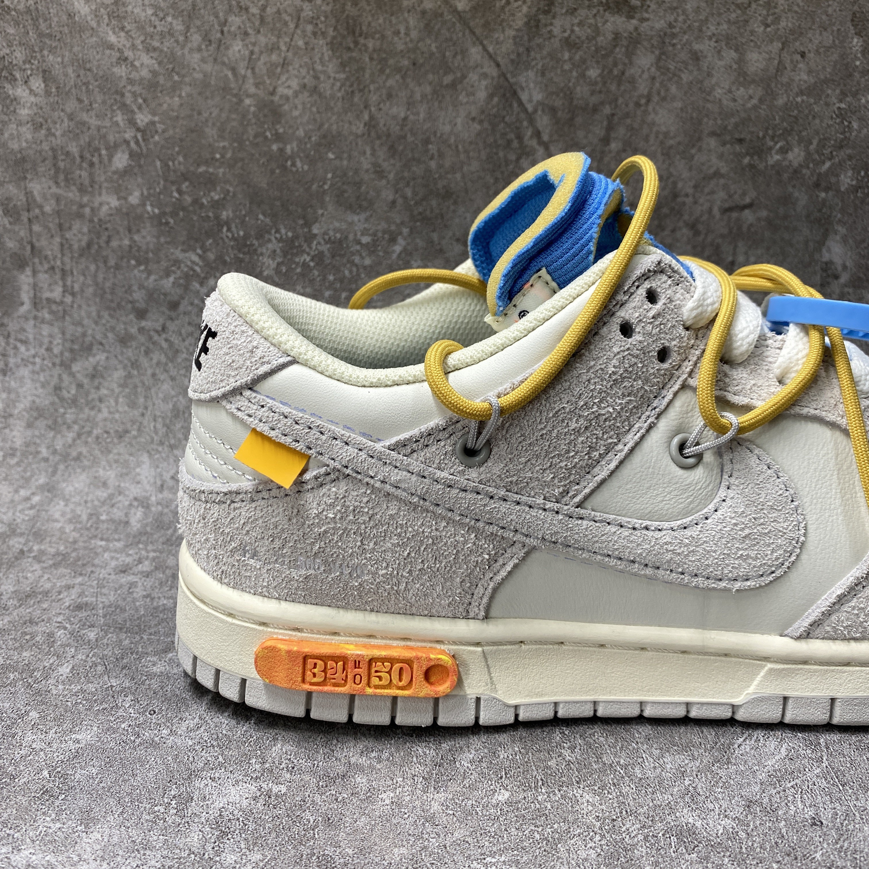 Nike Dunk Low Off-White Lot 34