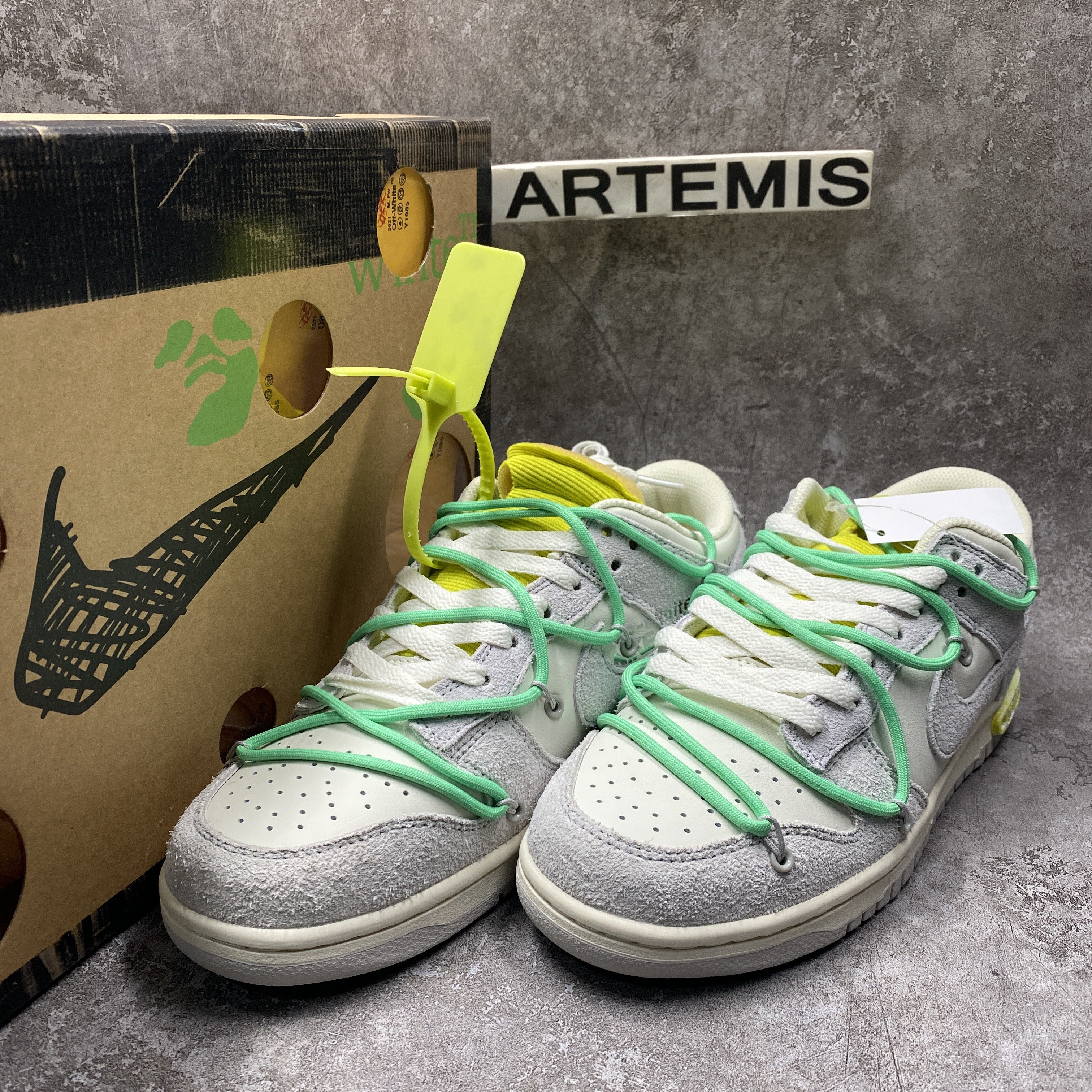 Nike Dunk Low Off-White Lot 14