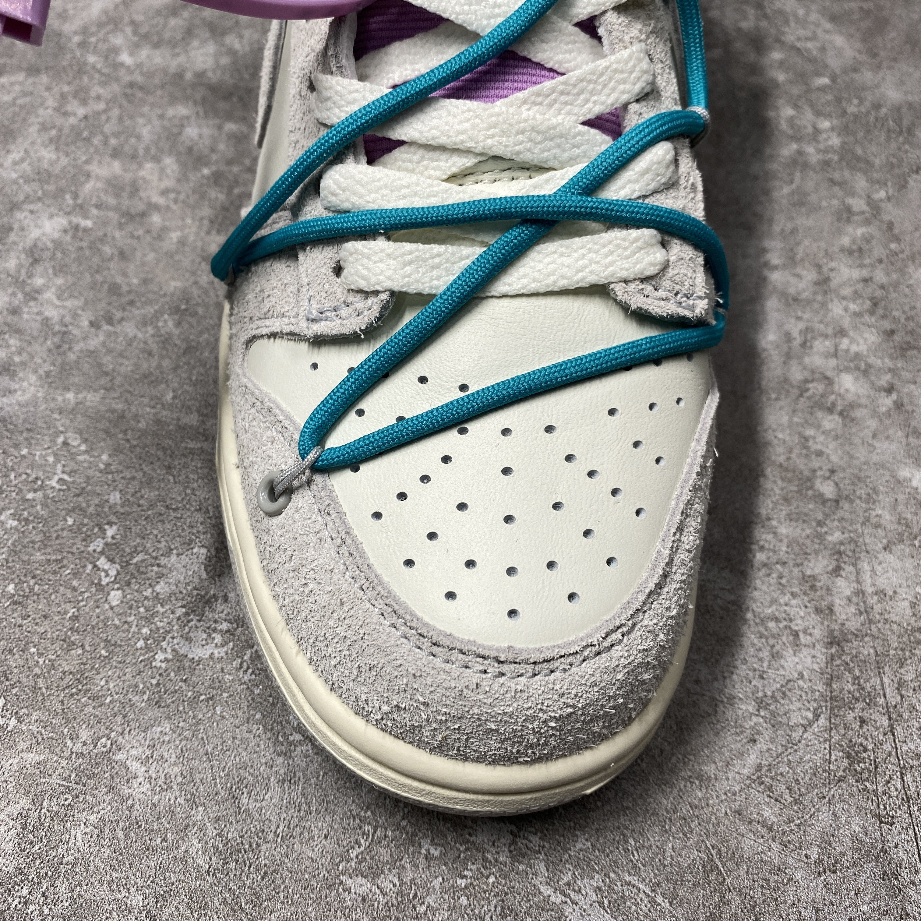 Nike Dunk Low Off-White Lot 36