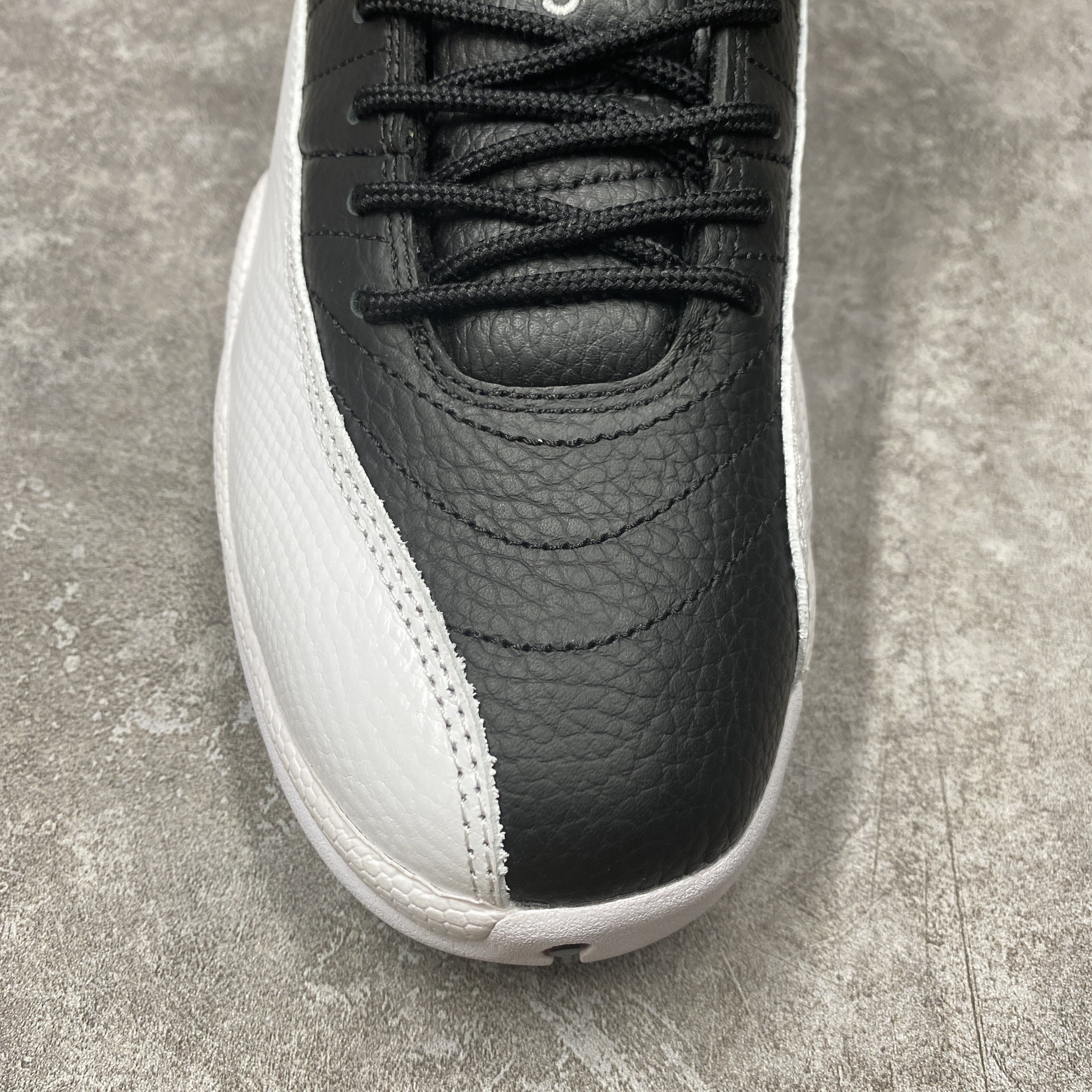 Air Jordan 12 Retro Playoffs (2022)