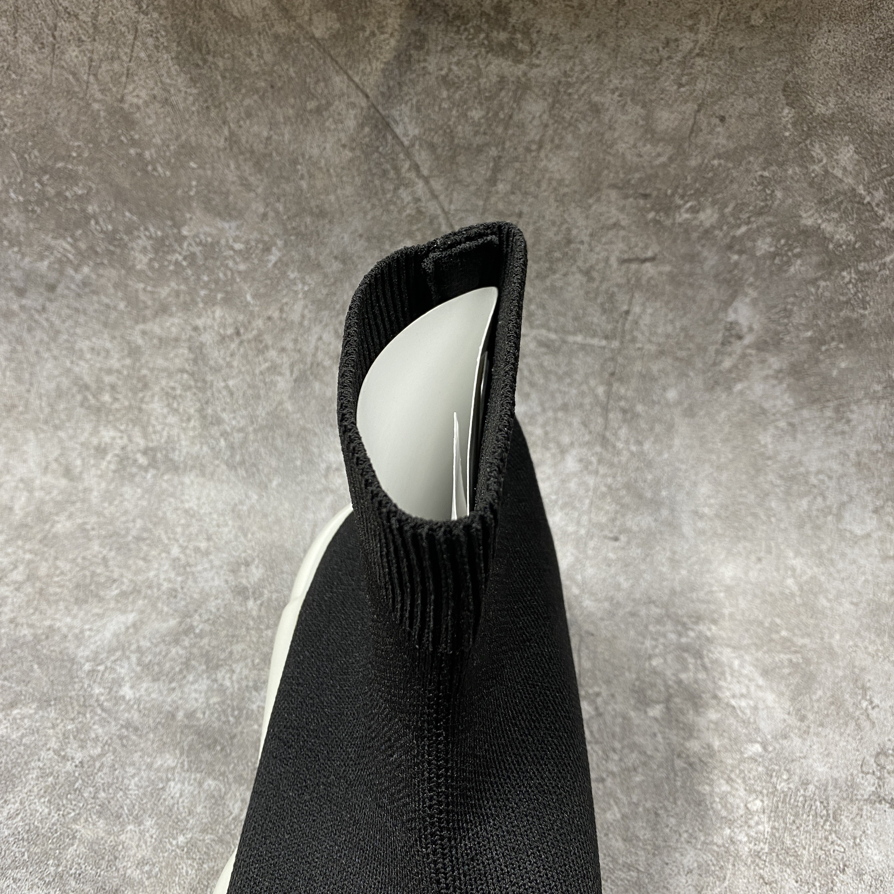 Balenciga Speed Trainer Mid Black