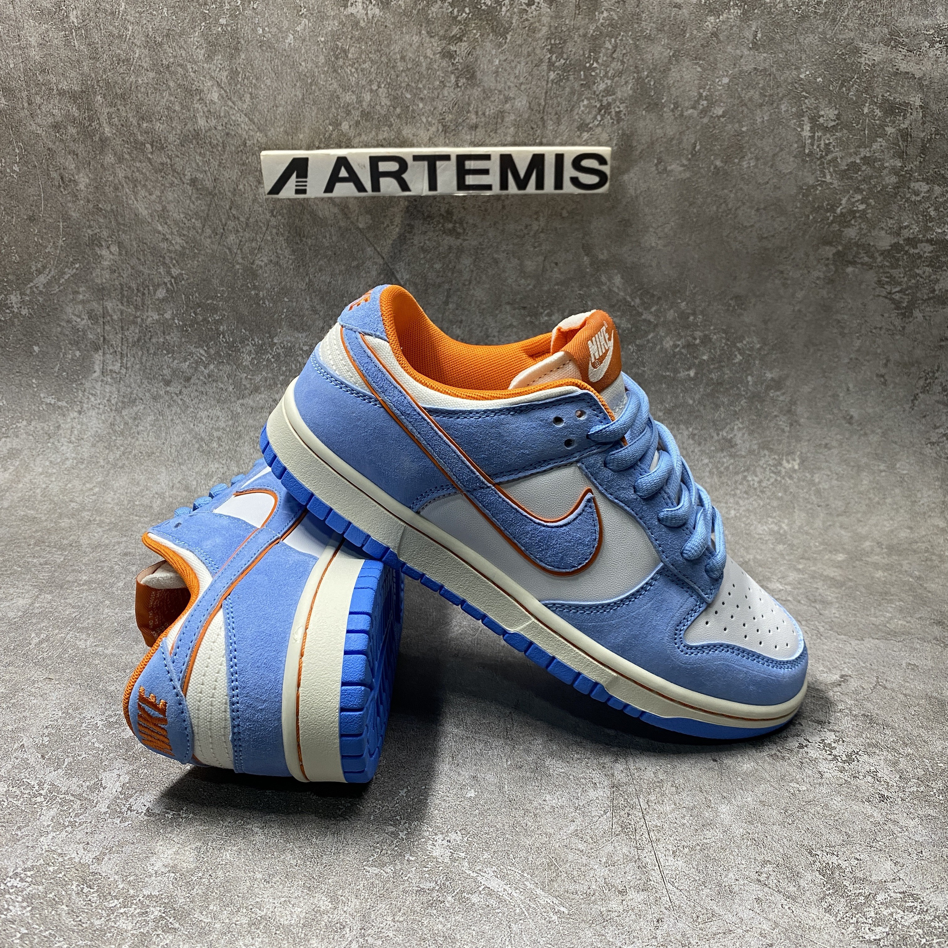 O.tomo Katsuhiro x SB Dunk Low "Steamboy OST"