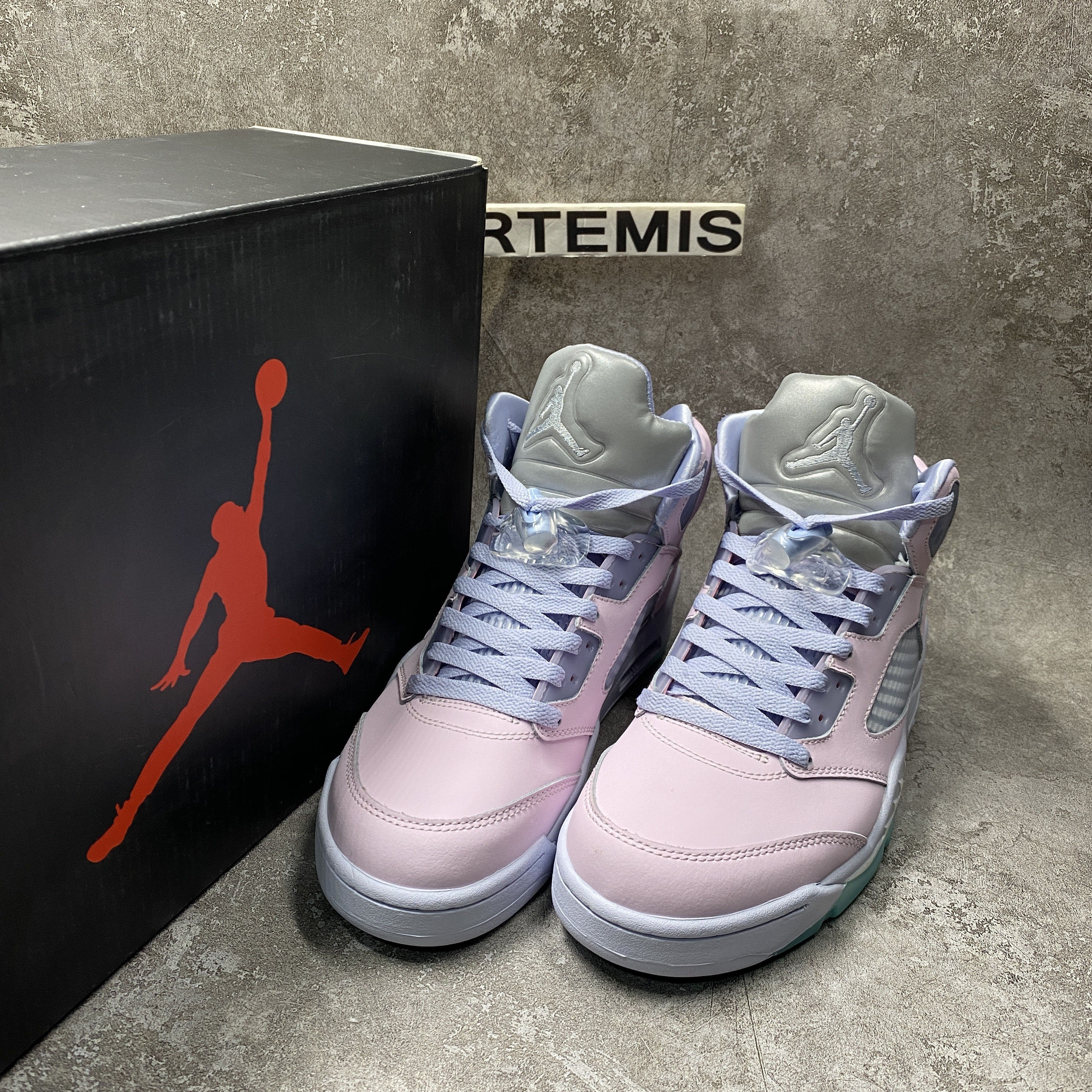 Air Jordan 5 Retro Easter