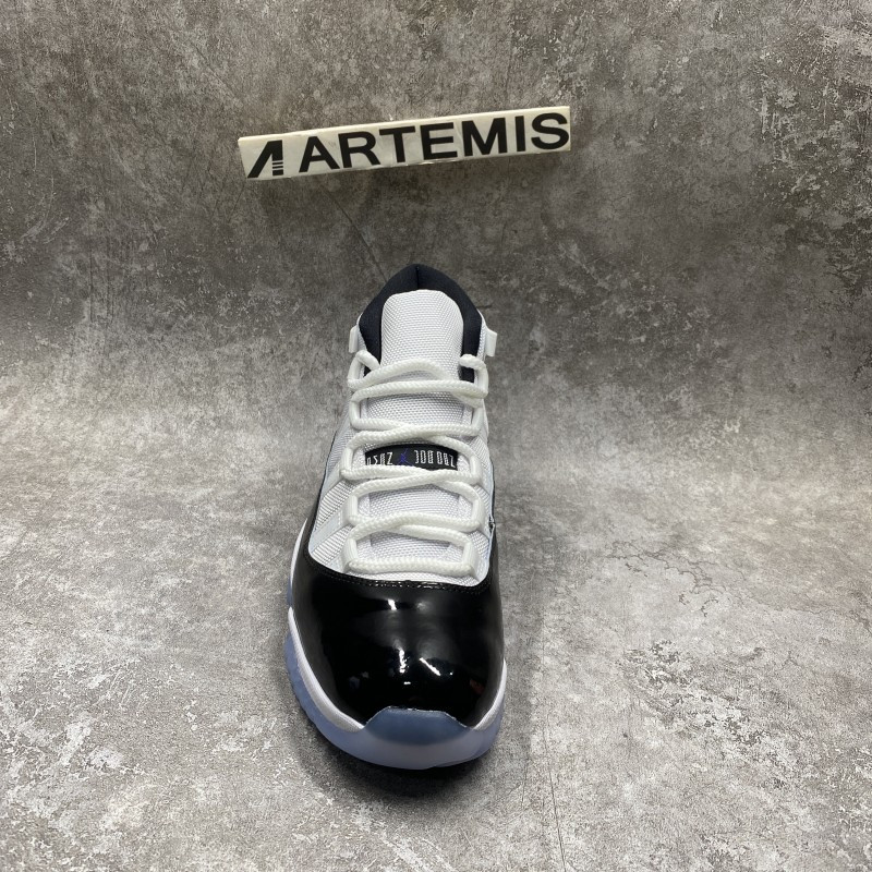 Air Jordan 11 Retro Concord (2018)