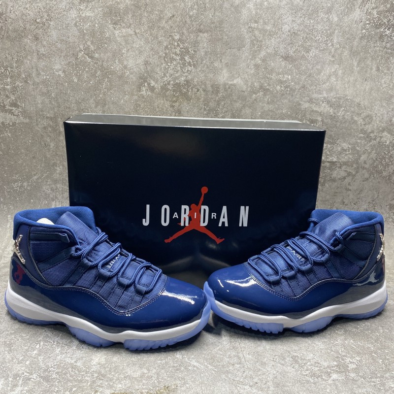 Air Jordan 11 “Midnight Navy”