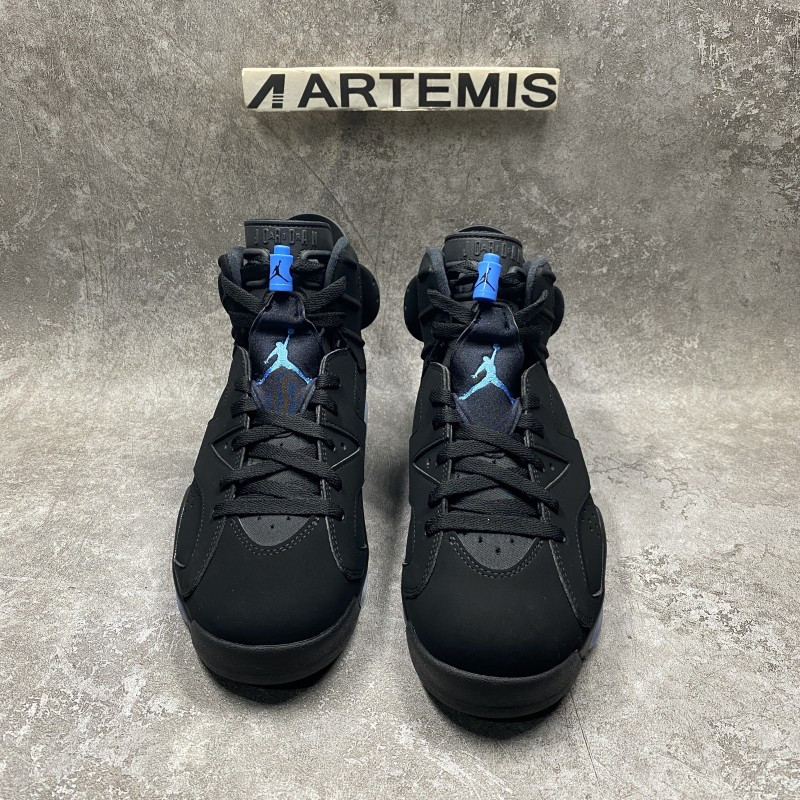 Air Jordan 6 Retro UNC