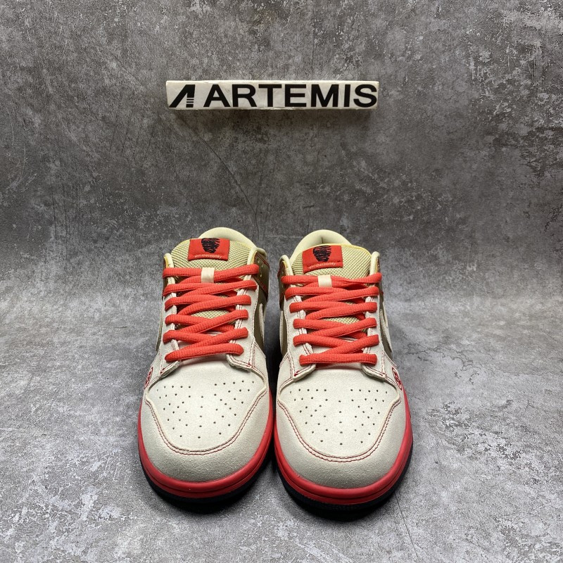 Nike SB Dunk Low Money Cat