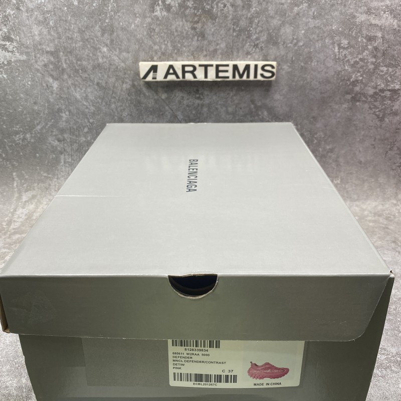 Balenciga Defender Sneakers In Pink