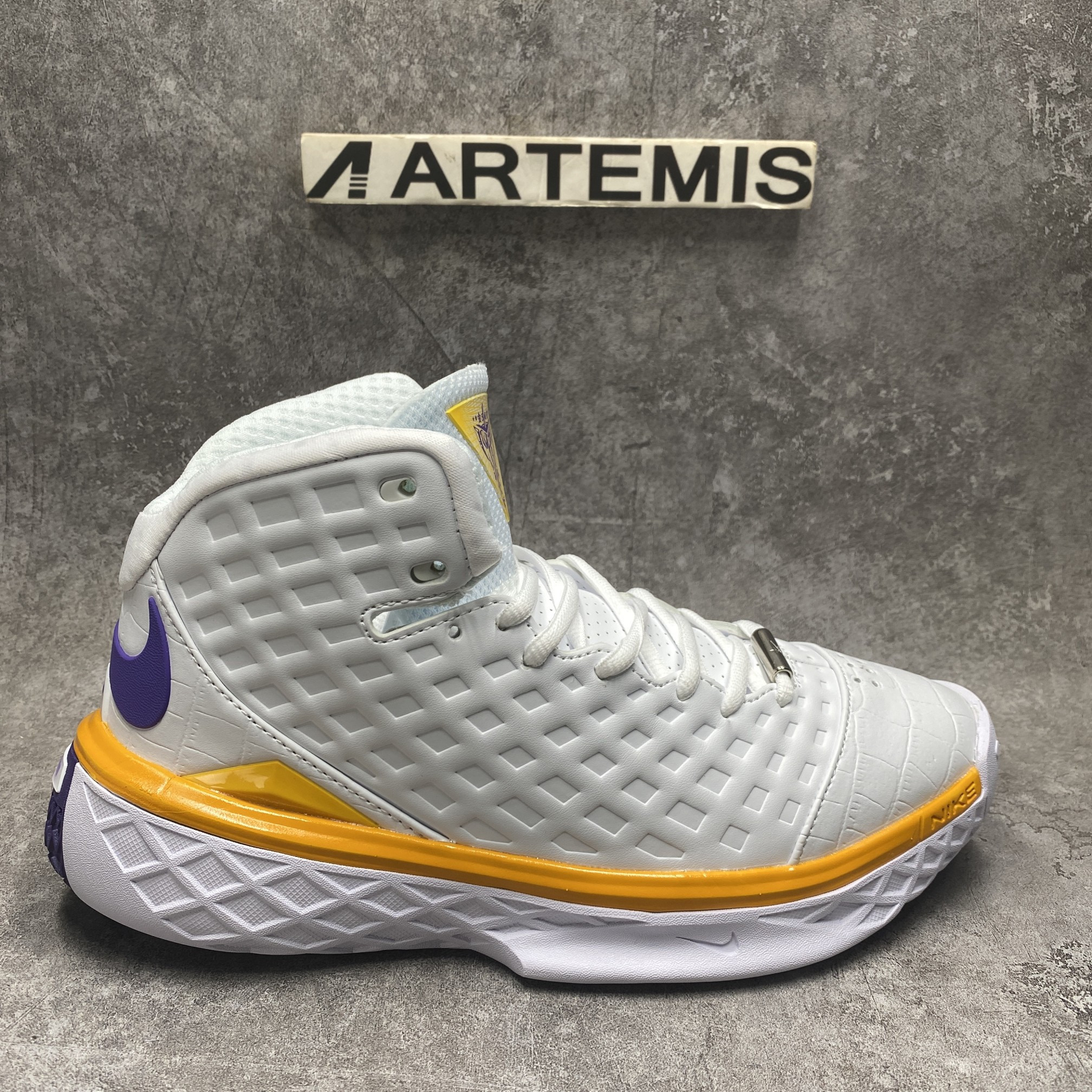 Nike Zoom Kobe 3 SL 