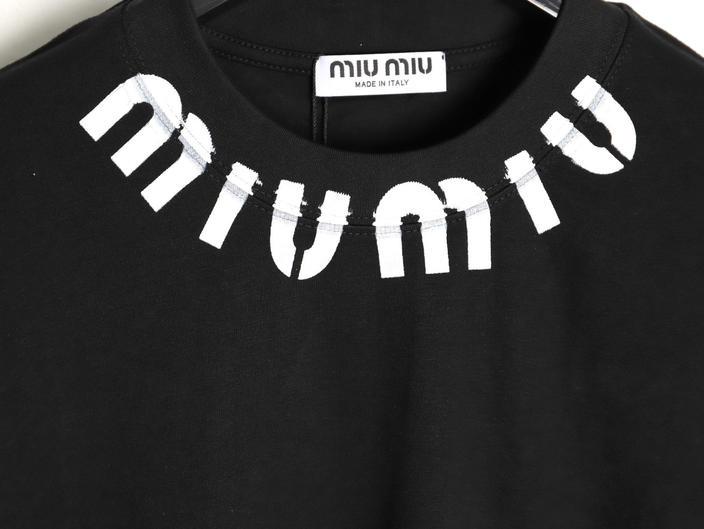 Miu Miu 25ss Short-sleeved T-shirt