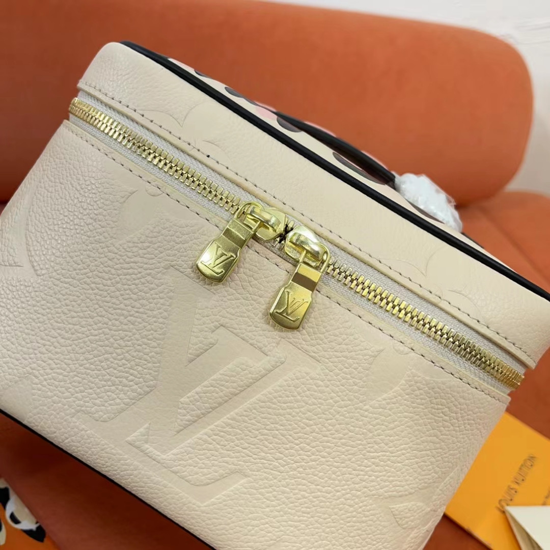 LV NICE MINI M45850