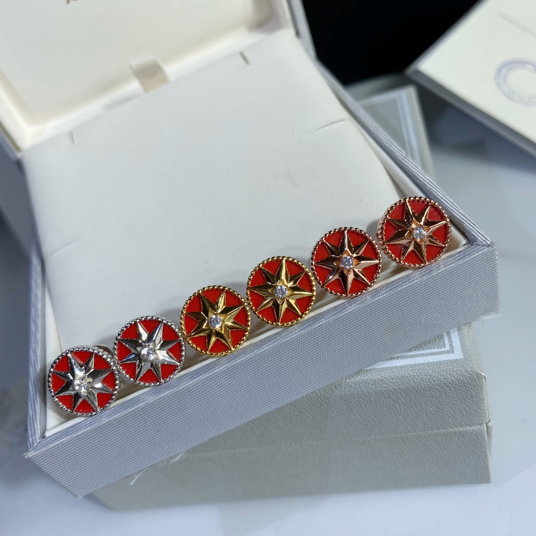 D*or compass stud earrings