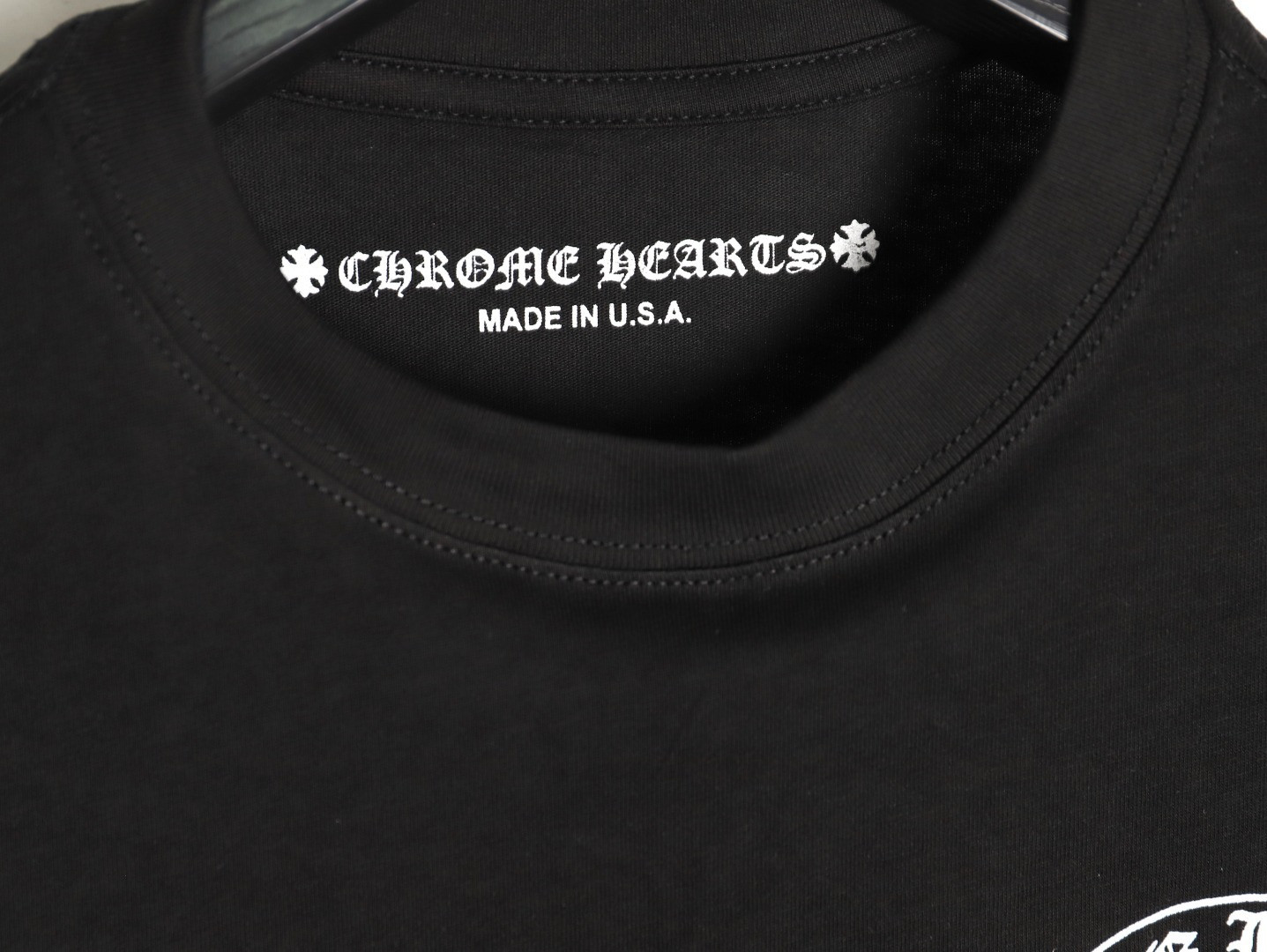 Ch**me He**ts 25fw long-sleeved t-shirt