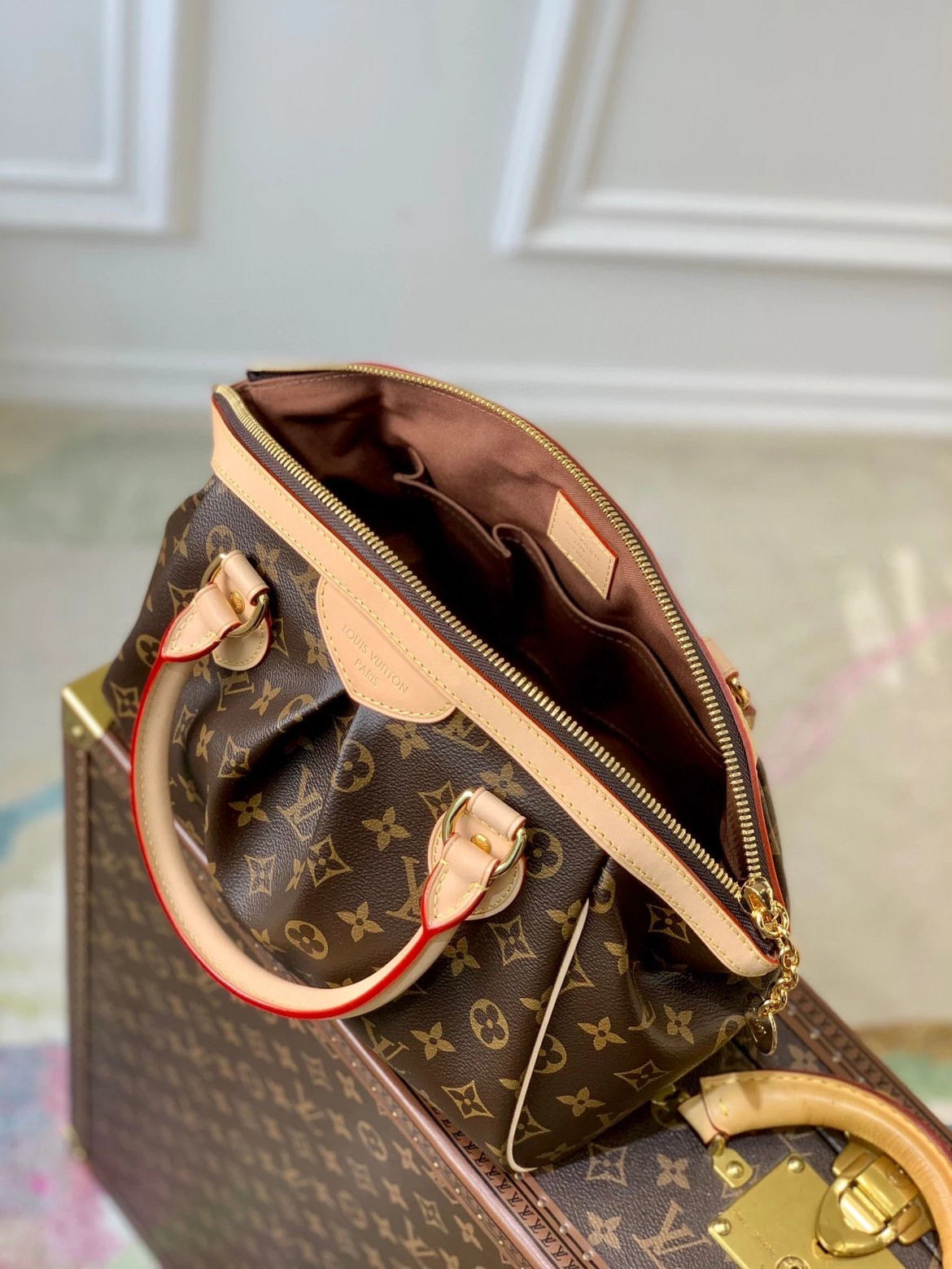 LV TVOLI PM M40143