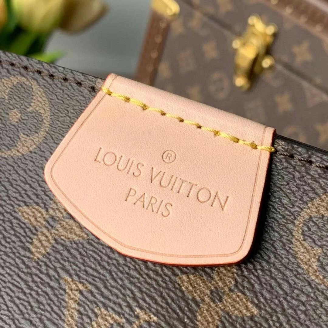 LV GRACEFUL PM M43700