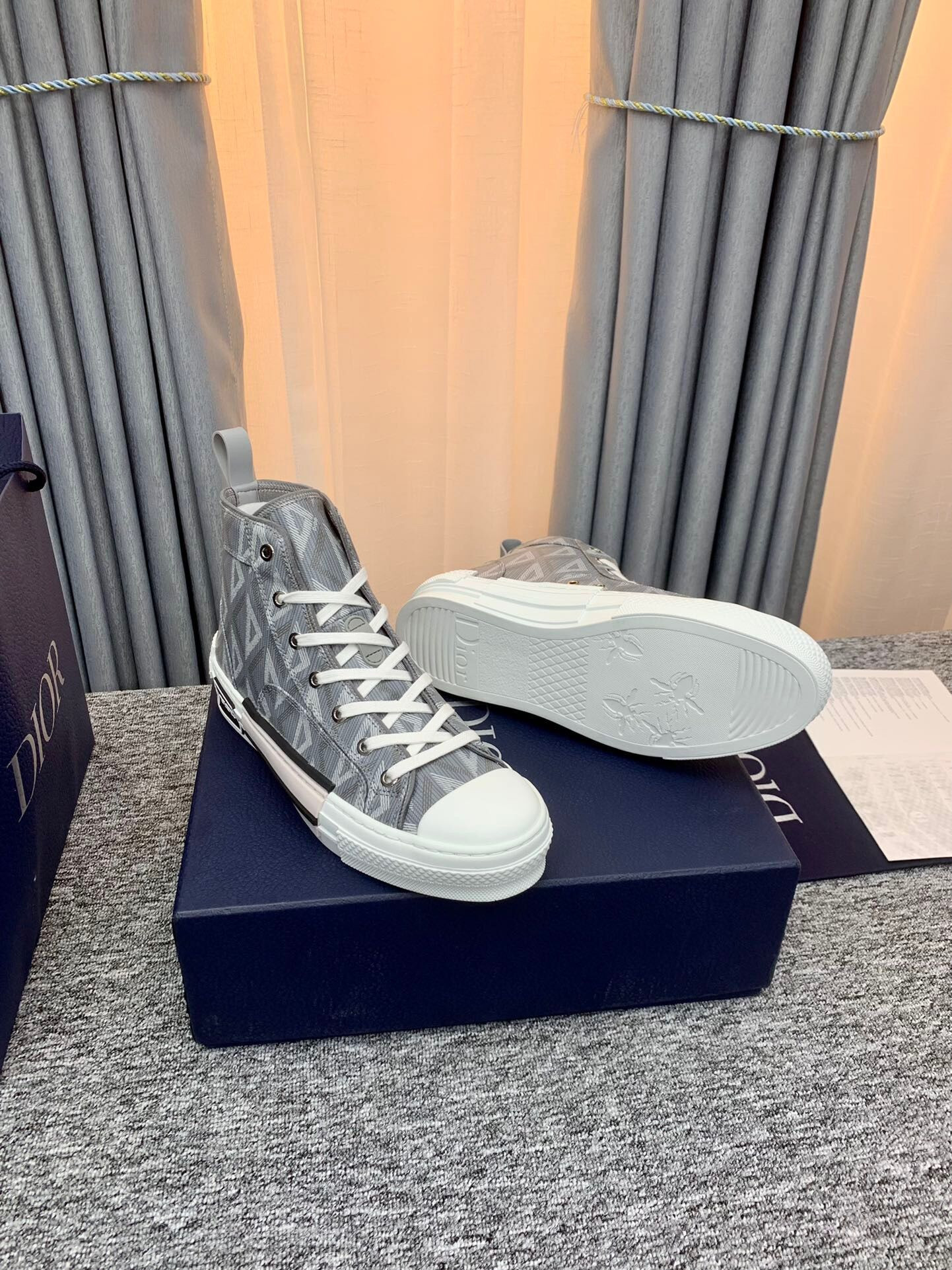 d*or b23 high top gray cd Di*m*nd