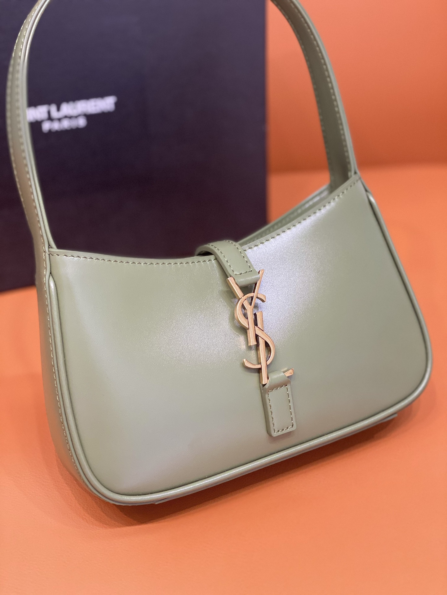 Y*L mini le 5 À 7 in smooth leather 1 19 x 11.5 x 4.5 cm