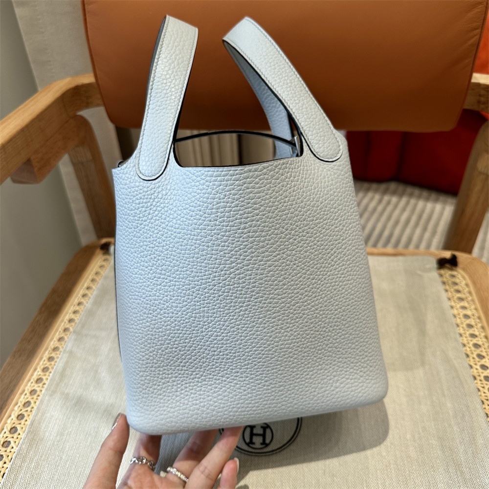H**me5 picotin 18cm haze blue without original box