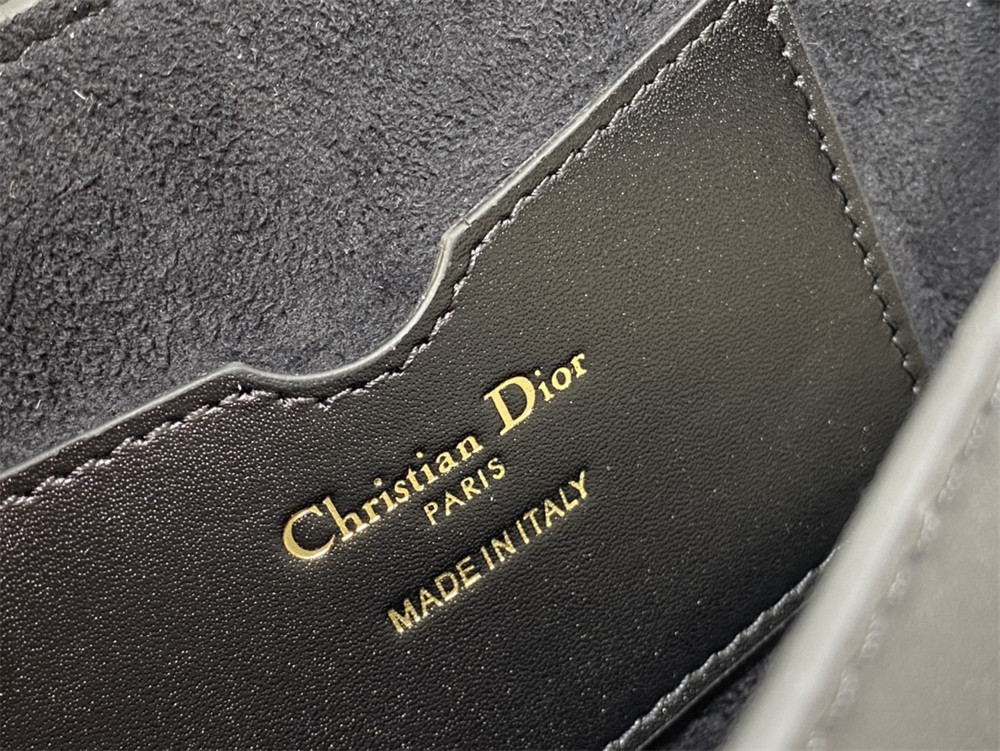D*or bobby east-west bag latte box calfskin black