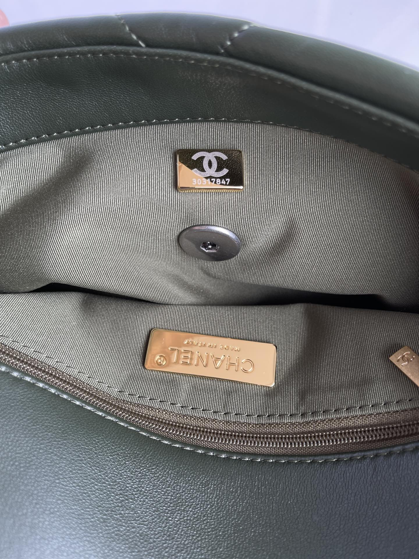 Ch*el 19 handbag shiny leather, gold-tone, silver-tone & ruthenium-finish metal dark green 6.2 × 10.1 × 3.5 in