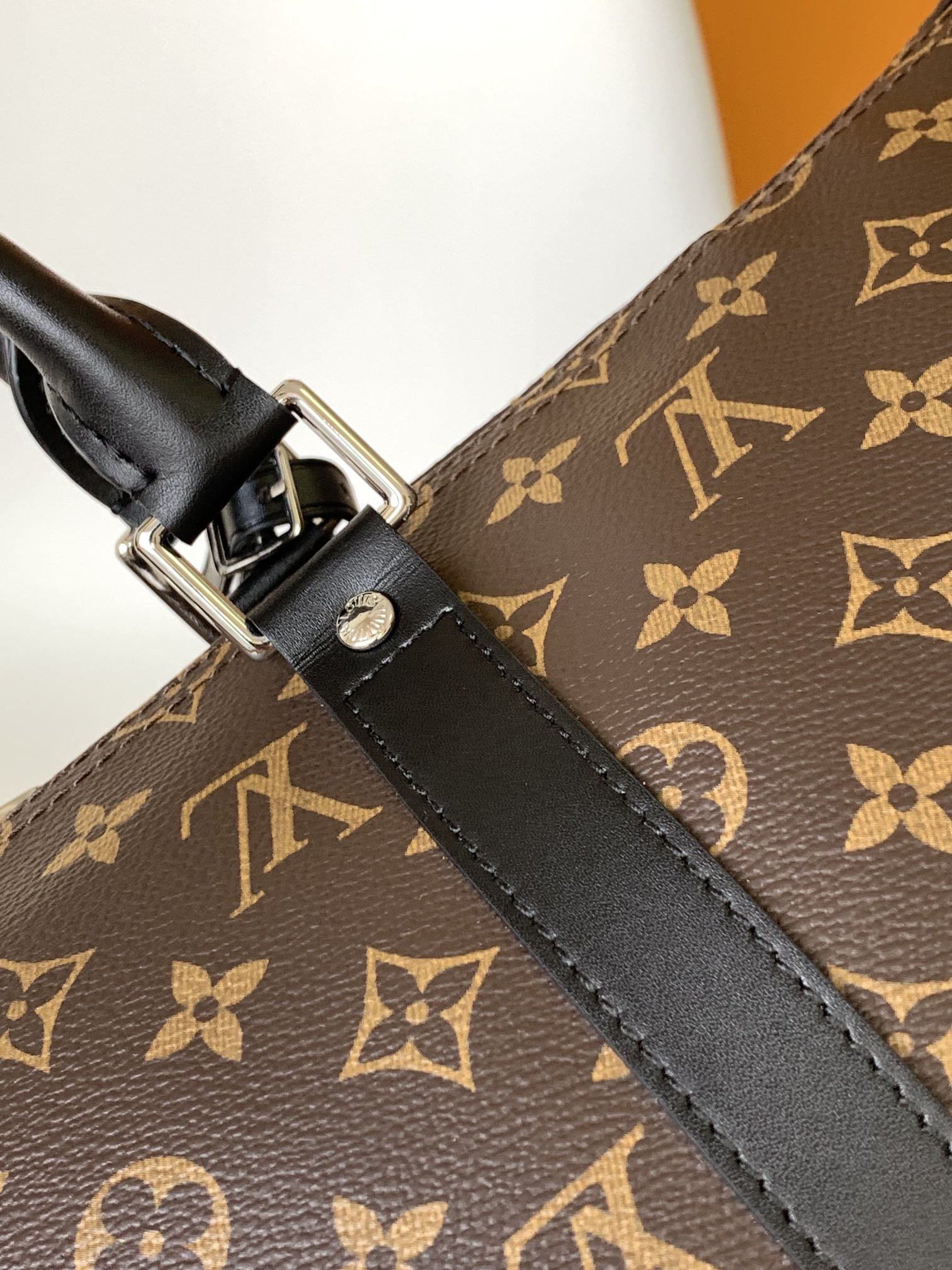 l0*is V*t0n keepall bandoulière 50 m56713