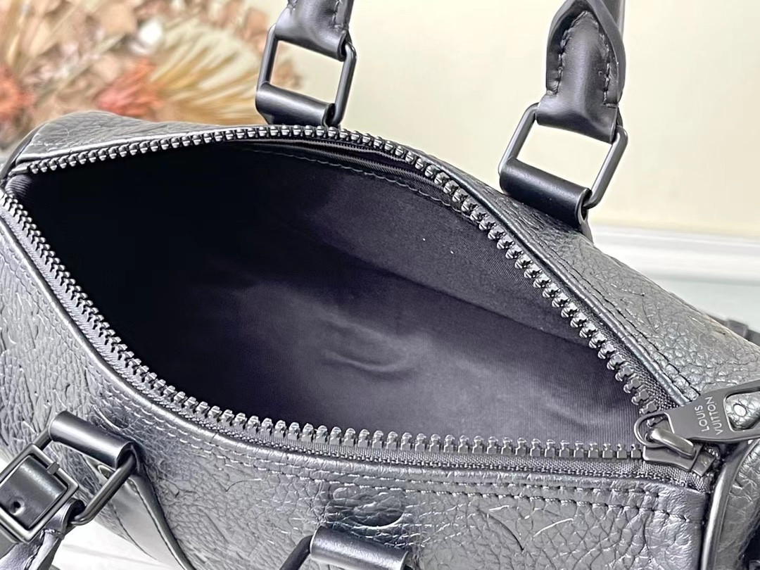 l0*is V*t0n keepall bandoulière 25 m20900 9.8 x 5.9 x 4.3 inches