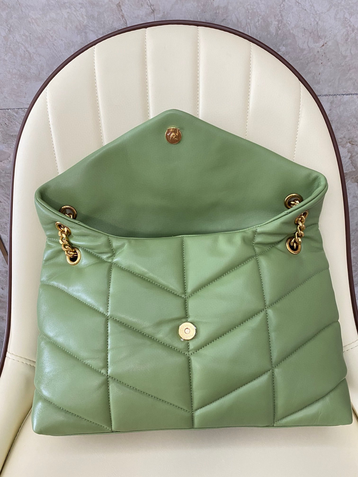 Y*L puffer medium in nappa leather light green 13.7 x 9 x 5.3 inches